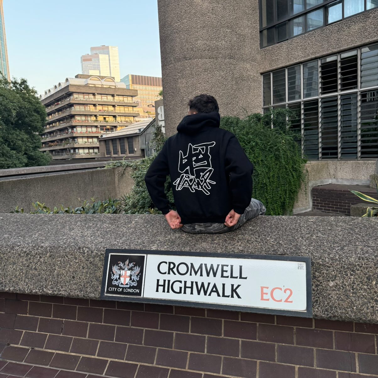 Essential Boxy Hoodie